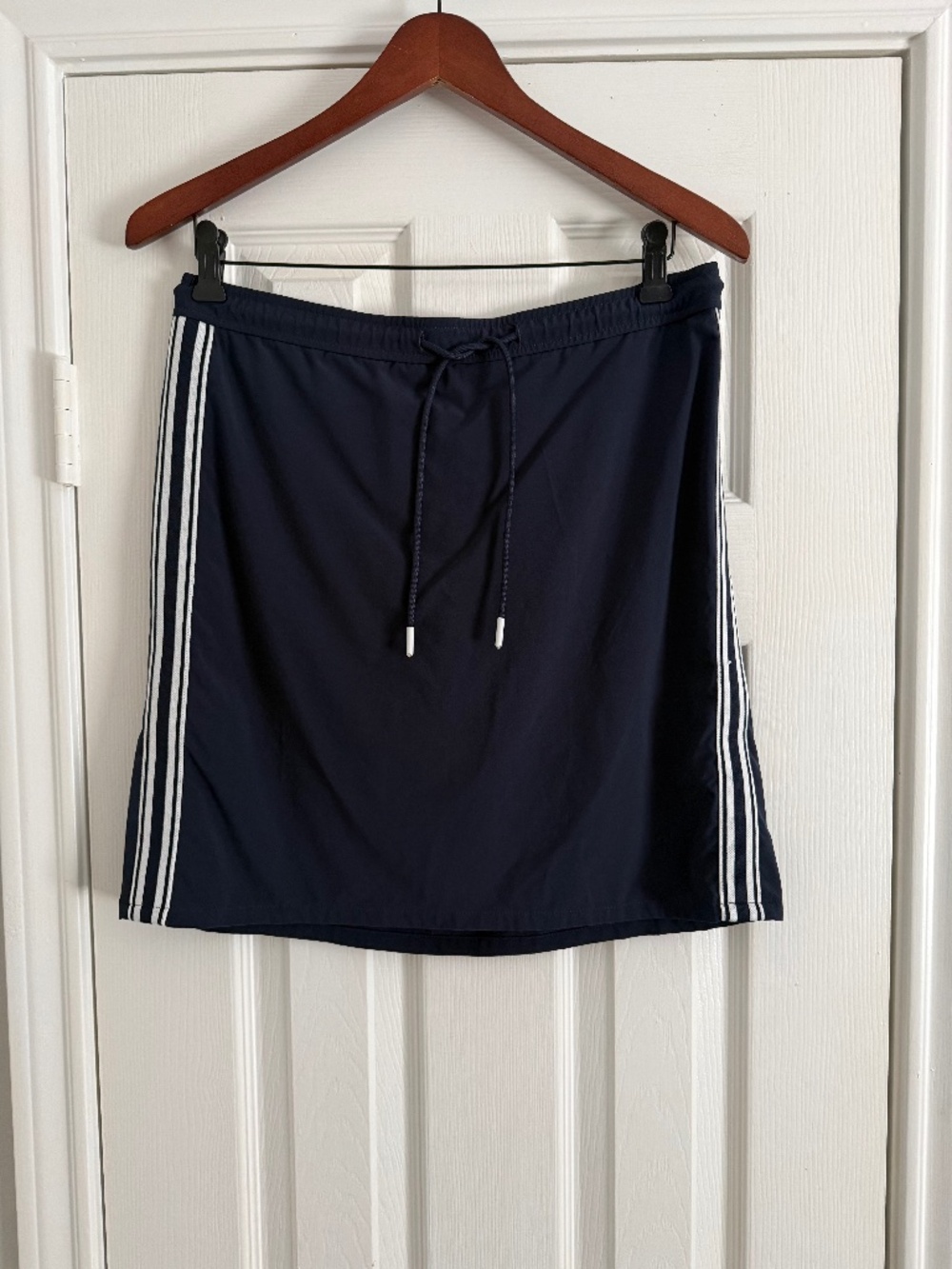 NWOT J Jill Navy Golf Skort